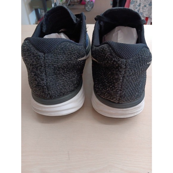 Nike Flyknit Lunar 3 Black White Persian Violet Hot Lava Size 9.5 698181-0 - Picture 4 of 7